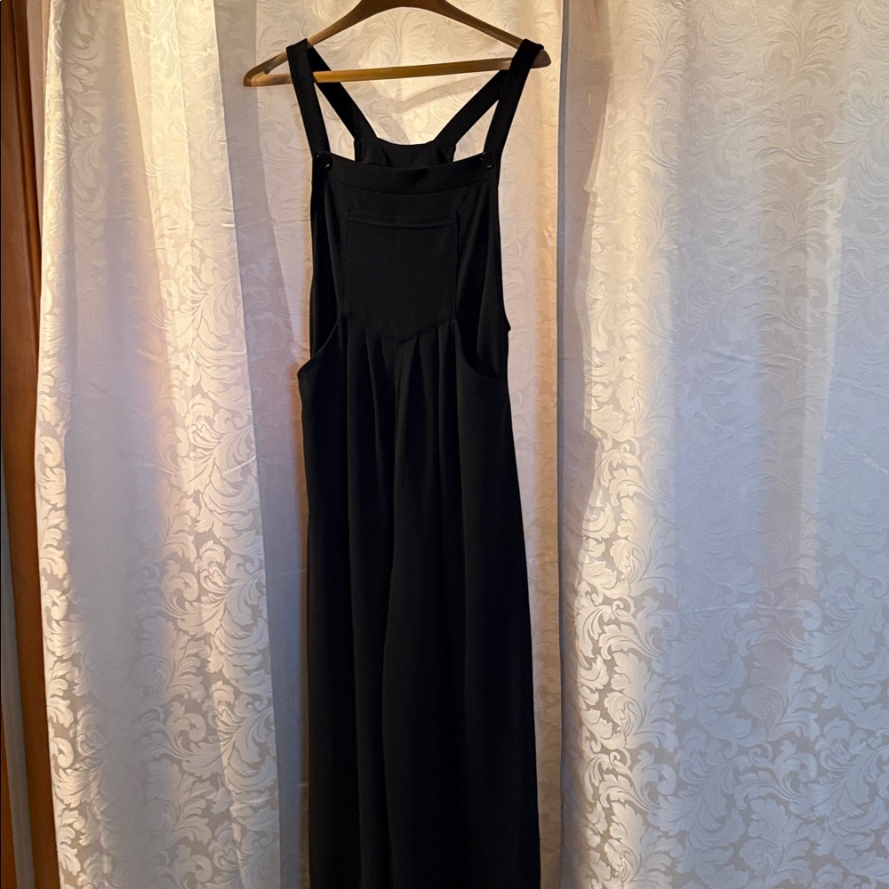 HALARA Elegant Black Waffle Jumpsuit - Picture 3 of 4